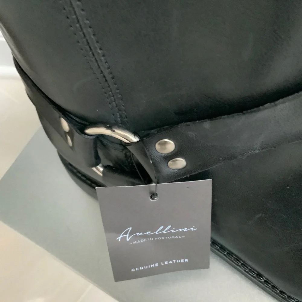 Avellini moto harness